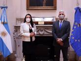 Fernando Asencio y la eurodiputada Mónica González