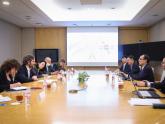 Cafiero visitó en la República de Corea compañía que desarrolla una inversión de 1.700 millones de dólares en Argentina