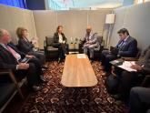 Mondino con el Secretario General del Consejo de Cooperación de los Estados Árabes del Golfo, Jasem Mohamed Albudaiwi