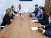 Mondino con su par de Canadá