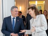 Canciller Diana Mondino con su par suizo, Ignazio Cassis, en Berna