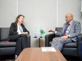 Mondino con el Secretario General del Consejo de Cooperación de los Estados Árabes del Golfo, Jasem Mohamed Albudaiwi