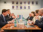 Mondino con el Canciller de Hungría 