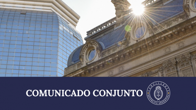 Placa Comunicado Conjunto