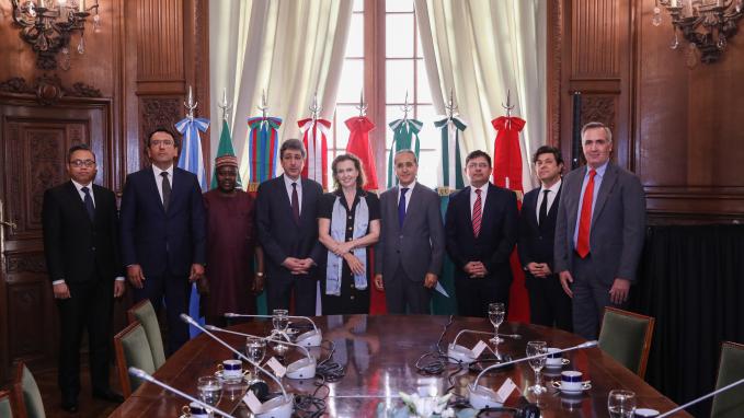 Reunión con embajadores de países de la Organización para la Cooperación Islámica (OCI) 