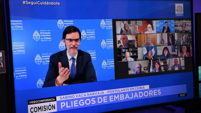 Nombramiento de embajadores en el Senado