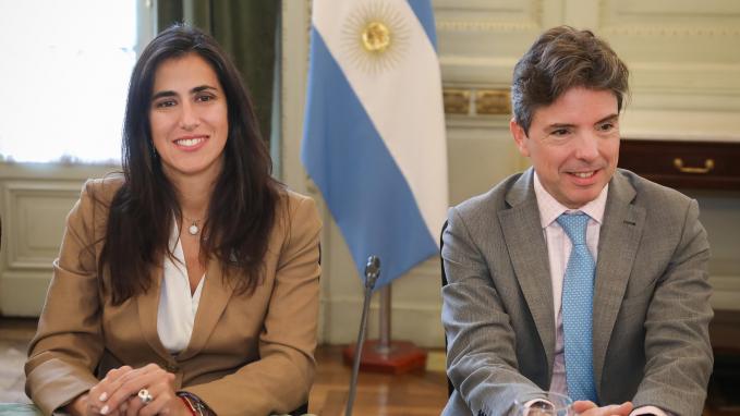 Presentación de la candidatura de la Dra. María Isabel Jimena de la Torre
