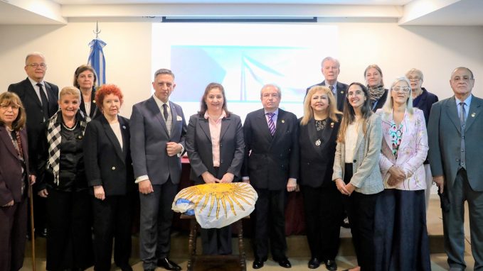 Autoridades del Museo de la Diplomacia Argentina y la Academia Belgraniana